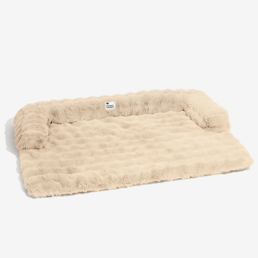 CouchHug™ Sofá, piso, donde quieras — comodidad justa y acogedora.