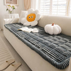 PlushGuard™ – Protector de Sofá Ultrasuave para Mascotas | Franela Premium, Antideslizante y Lavable
